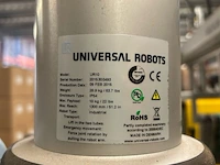 Universal robots ur10 6-assige robotarm - afbeelding 7 van  9