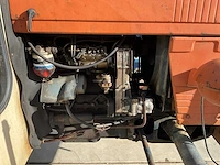 Universal utb l-445 tweewielaangedreven landbouwtractor - afbeelding 4 van  19