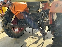 Universal utb l-445 tweewielaangedreven landbouwtractor - afbeelding 5 van  19