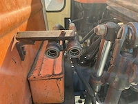 Universal utb l-445 tweewielaangedreven landbouwtractor - afbeelding 6 van  19