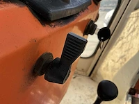 Universal utb l-445 tweewielaangedreven landbouwtractor - afbeelding 19 van  19