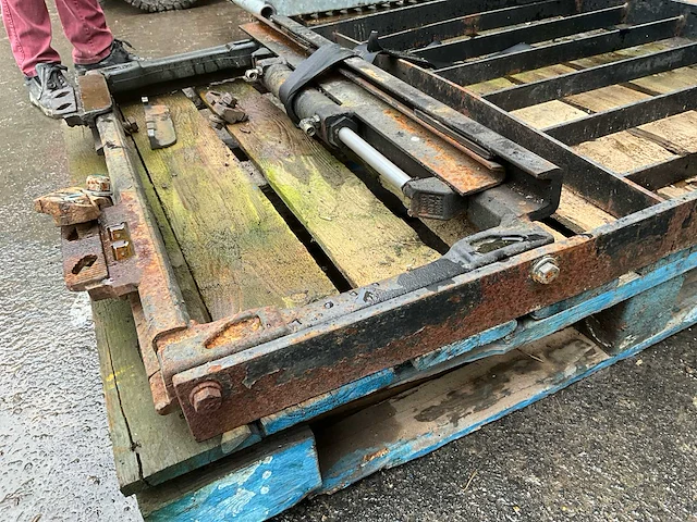 Universeel schuifbord voor vorkheftruck - afbeelding 5 van  5