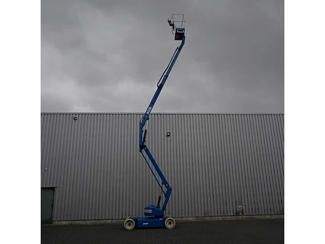 Upright - 2005 - ab38 - hoogwerker - afbeelding 3 van  24