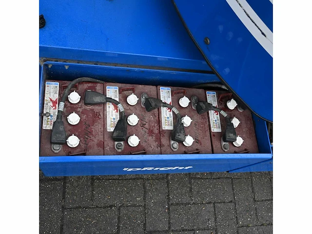 Upright - 2005 - ab38 - hoogwerker - afbeelding 14 van  24
