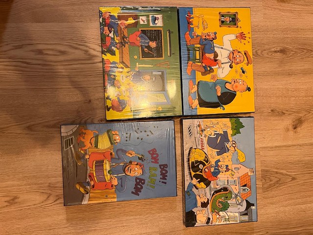 Urbanus kplt reeks+lp's+puzzels+2beeldjes getekend+boeken gesigneerd+monopoly+ t-shirt - afbeelding 19 van  19