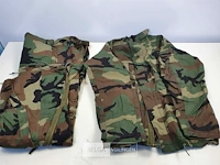 Us army nbc hazmat pak 2-delig maat large woodland camo - afbeelding 1 van  3