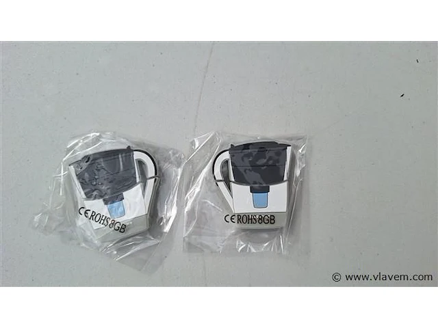 Usb sticks 8gb tupperware - afbeelding 1 van  2