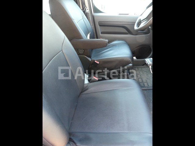 Utility dubbele cabine citroën jumpy (2018-146.006 km) - (ref auctelia 010470-019) - afbeelding 2 van  21