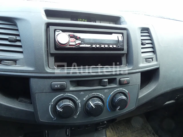 Utility pick-up 4x4 toyota hilux (2015-145.135 km) - vin ahtfr22g406111351 - afbeelding 13 van  30