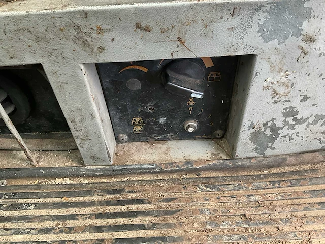 Utm 625 liebherr telescoopkraan l35 - afbeelding 27 van  39