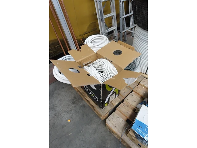 Utp kabel - afbeelding 1 van  3