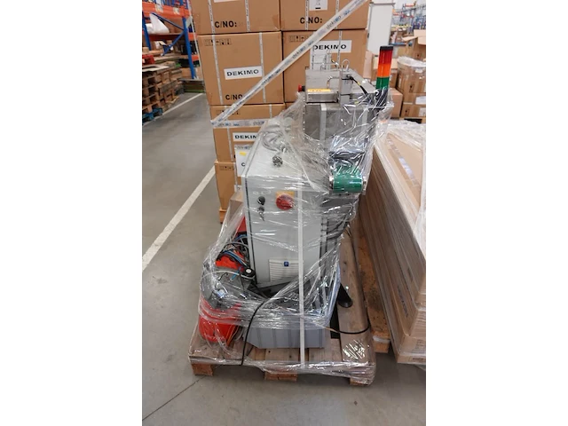 Uv2 tunnel machinery - afbeelding 2 van  6