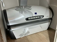 Uwe isun professionele zonnebank - afbeelding 1 van  7