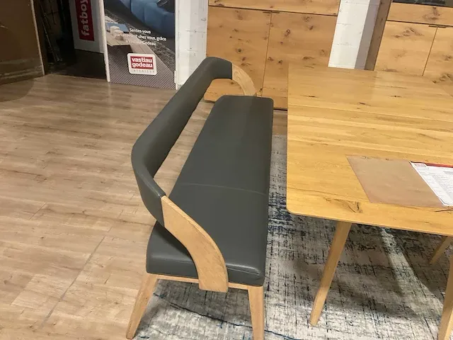 V-cube living volledige eetkamer - afbeelding 6 van  11