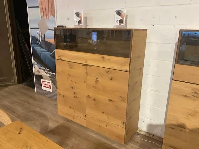 V-cube living volledige eetkamer - afbeelding 10 van  11