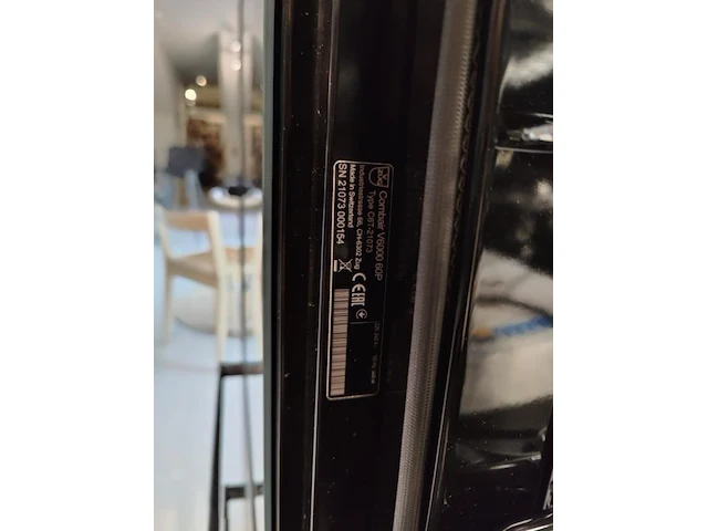 V-zug : combair v6000 60p autodoor (zonder greep) met pyrolyse, zwart spiegelglas, hoogte 60cm - afbeelding 3 van  6