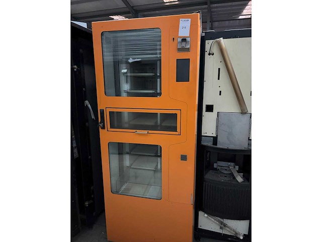 V90 - brood - automat - afbeelding 1 van  4