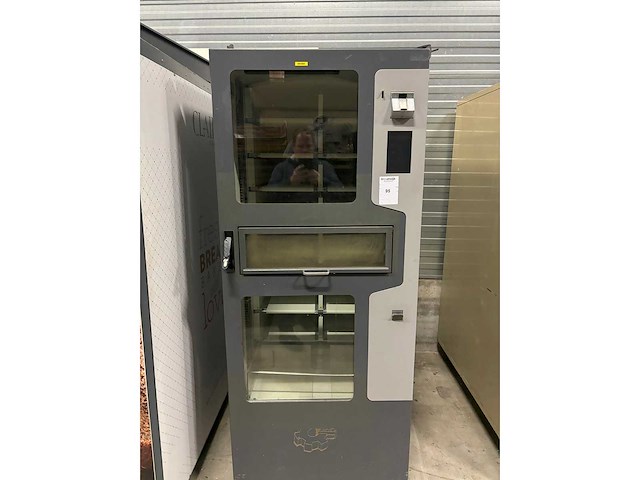 V90 - brood - automat - afbeelding 2 van  2