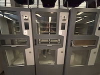 V90 - brood - automat - afbeelding 1 van  3