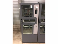 V90 - brood - vending machine - afbeelding 1 van  3