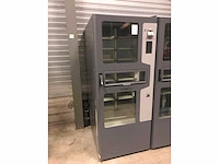 V90 - brood - vending machine - afbeelding 3 van  3