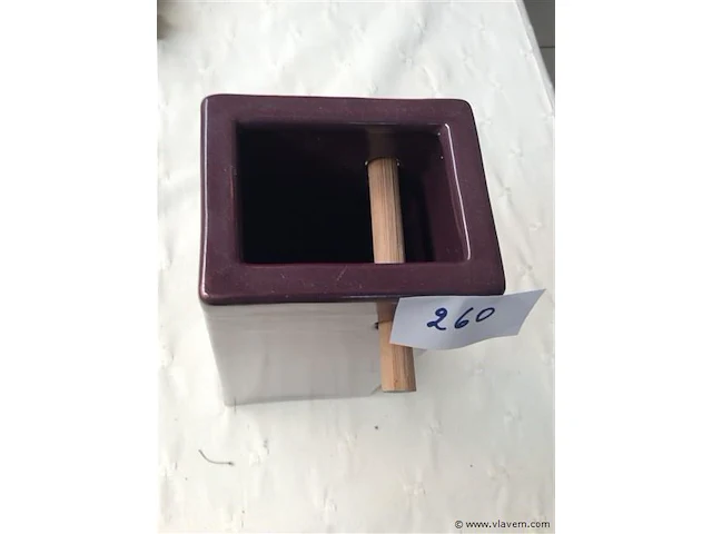 Vaas gleiswerk - afbeelding 2 van  2