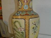 Vaas met bloemen h=52cm - afbeelding 2 van  3
