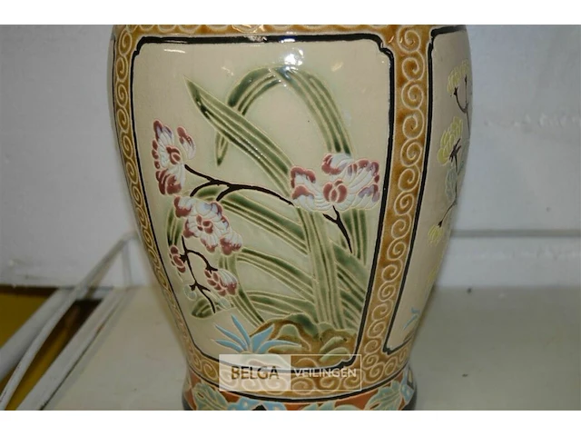 Vaas met bloemen h=52cm - afbeelding 3 van  3