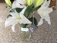 Vaas met bloemen sia - afbeelding 1 van  2