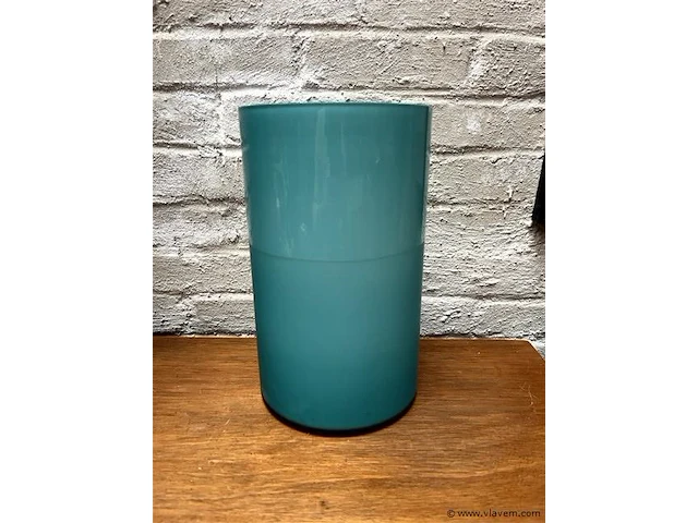 Vaas turquoise glas h:25cm - afbeelding 1 van  1