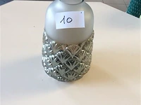 Vaas - afbeelding 1 van  2