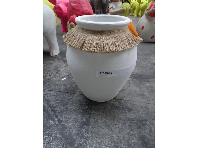 Vaas - afbeelding 1 van  1