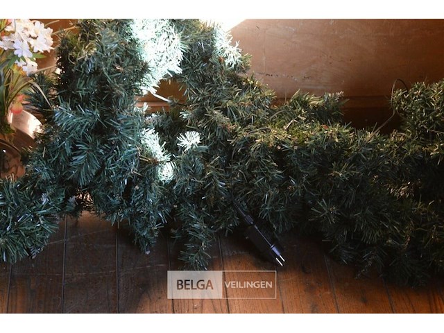 Vaasje +kerstdecoratie - afbeelding 3 van  4