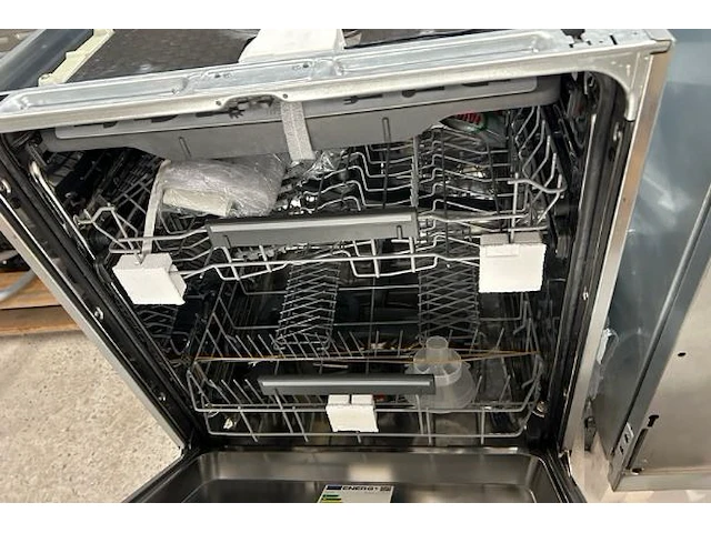 Vaatwas zanussi - afbeelding 4 van  6