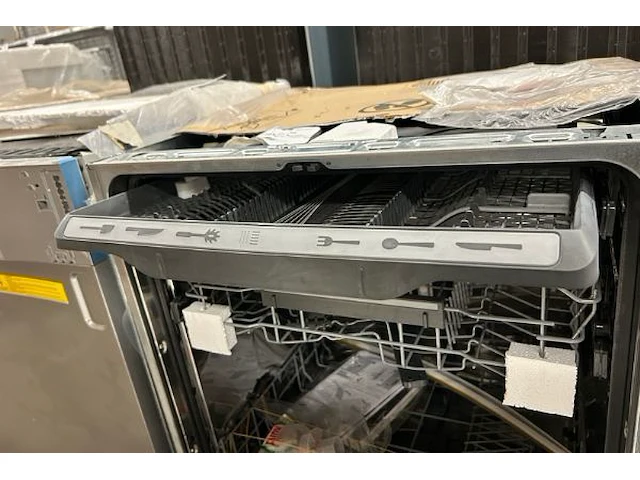 Vaatwas zanussi - afbeelding 7 van  10