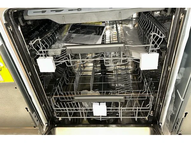 Vaatwas zanussi - afbeelding 3 van  7