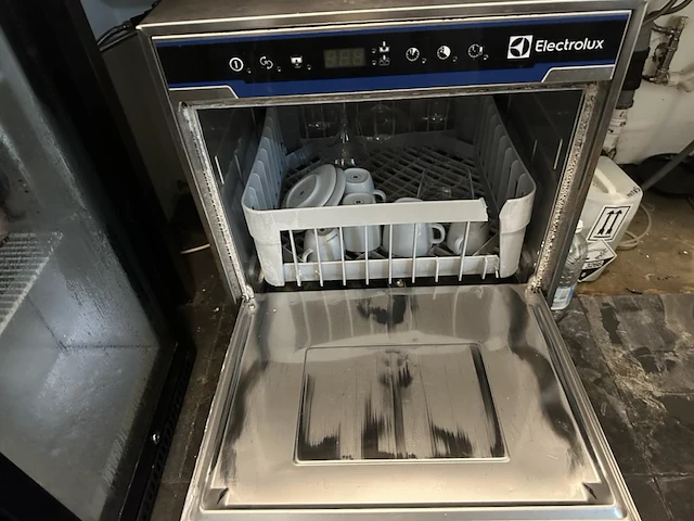Vaatwasmachine electrolux - afbeelding 2 van  4