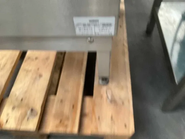 Vaatwasmachine hobart amx-10 a met bijhorende doorschuiftafels - afbeelding 16 van  19