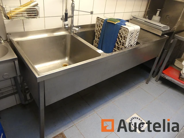 Vaatwasser + vaatwasser 2 spoelbakken - afbeelding 1 van  13