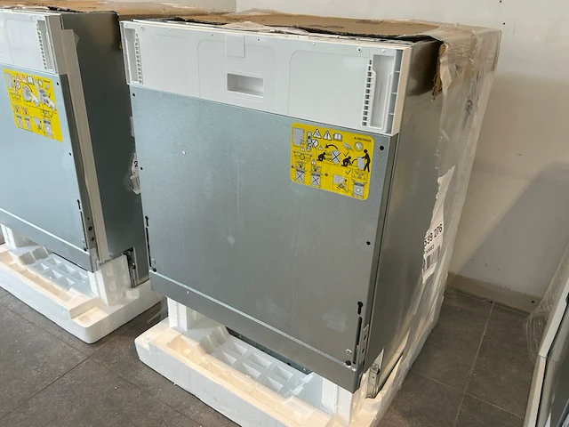 Vaatwasser zanussi - afbeelding 1 van  7