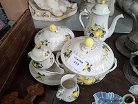 Vaatwerk - afbeelding 1 van  2