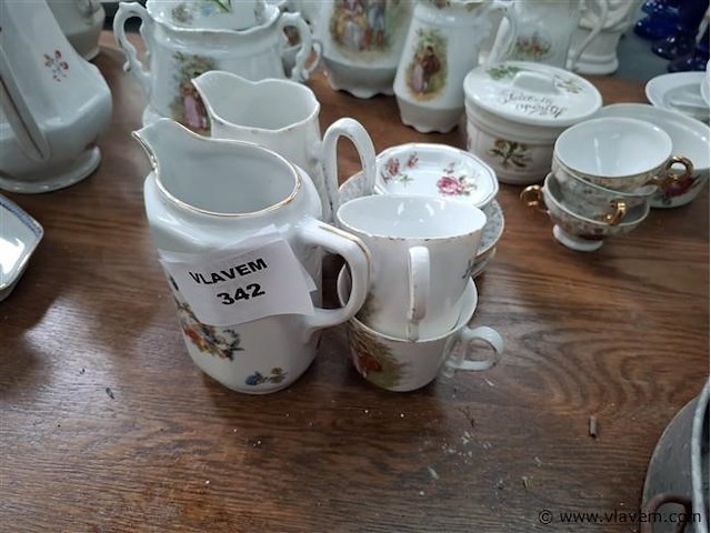 Vaatwerk - afbeelding 3 van  3