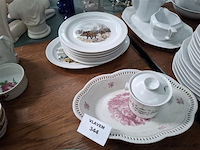 Vaatwerk - afbeelding 1 van  3