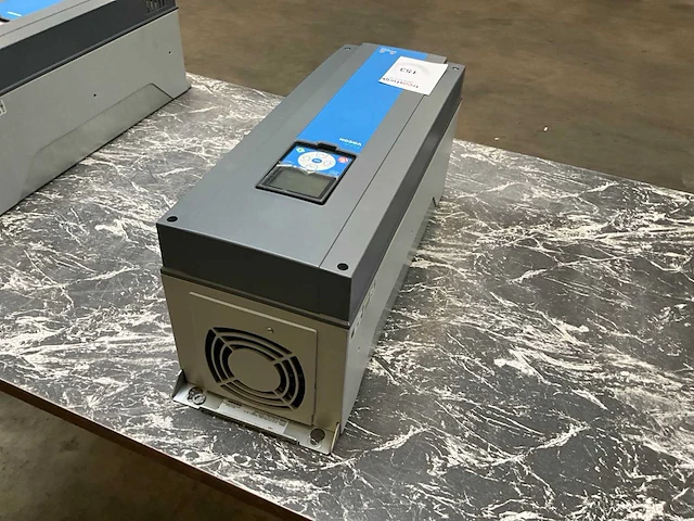 Vacon 0100 frequentieregelaar - afbeelding 3 van  5