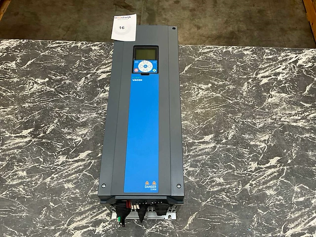 Vacon 0100 frequentieregelaar - afbeelding 2 van  6