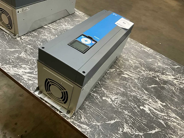 Vacon 0100 frequentieregelaar - afbeelding 3 van  5
