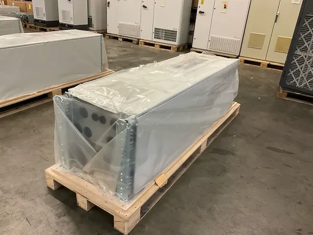 Vacon vacon0100-3l-0261-7-ed-flow frequentieregelaar - afbeelding 1 van  11