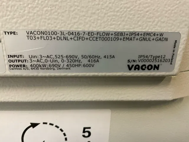 Vacon vacon0100-3l-0416-7-ed-flow frequentieregelaar - afbeelding 9 van  14