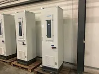 Vacon vacon0100-3l-0416-7-ed-flow frequentieregelaar - afbeelding 1 van  11