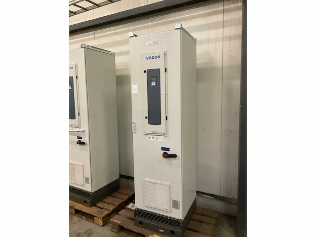 Vacon vacon0100-3l-0416-7-ed-flow frequentieregelaar - afbeelding 4 van  11